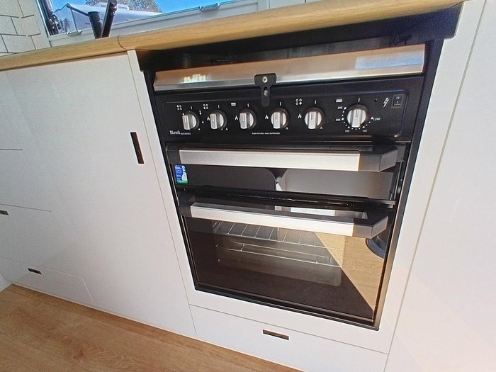 2023 Red Centre Newell Plus 226 Family Van Twin Bunk Type A