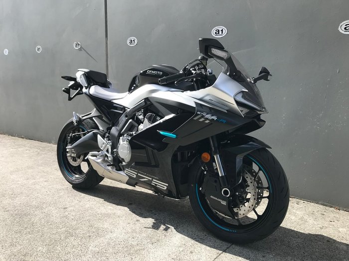 2025 CFMOTO 675SR-R 