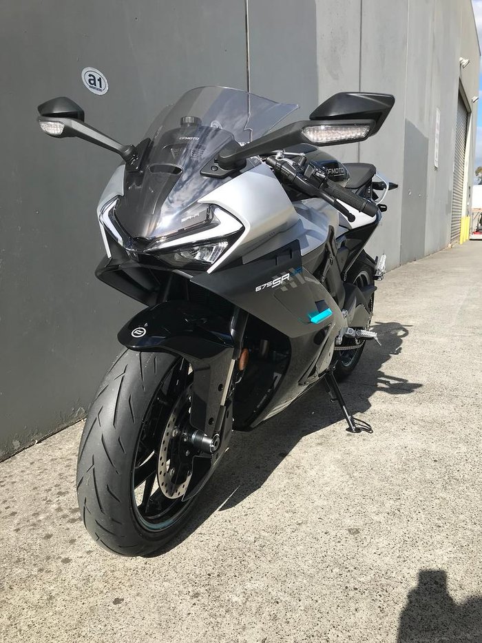 2025 CFMOTO 675SR-R 