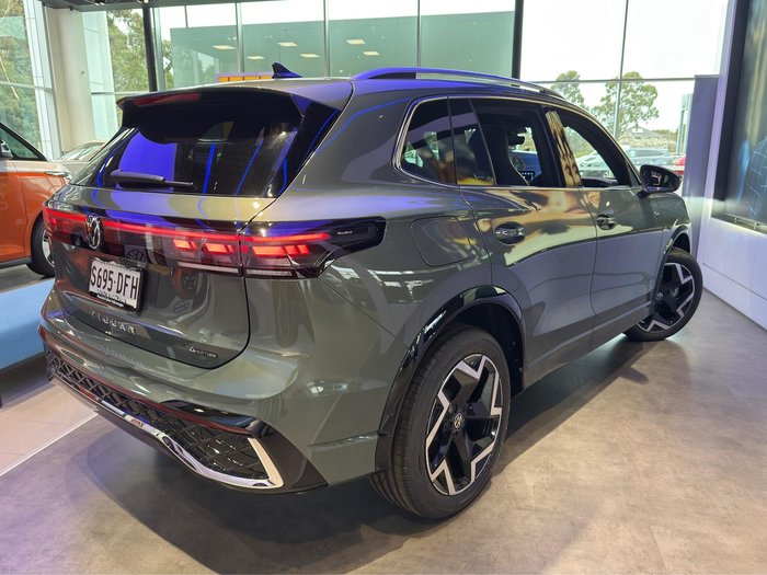 2025 Volkswagen Tiguan 150TSI R-Line