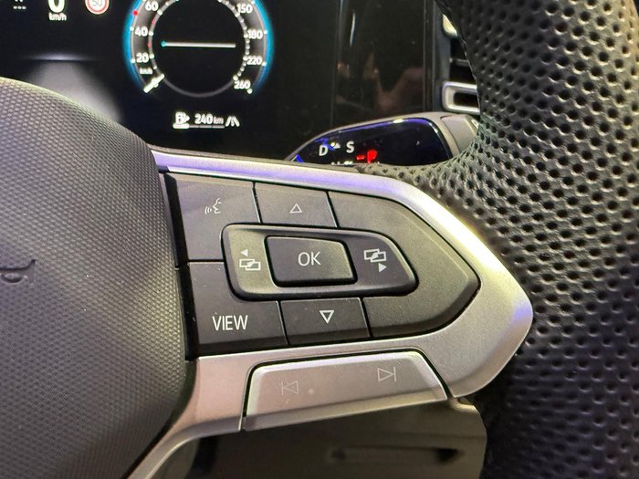 2025 Volkswagen Tiguan 150TSI R-Line