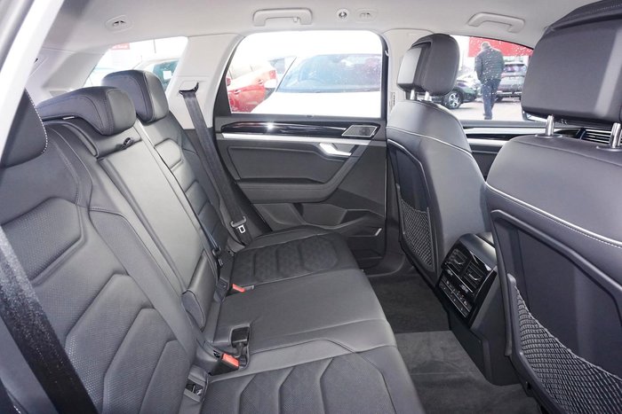 2023 Volkswagen Touareg 210TDI Elegance