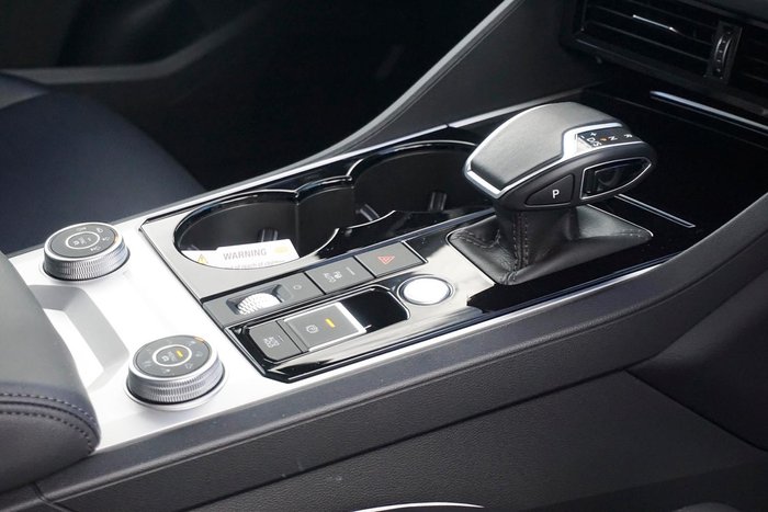 2023 Volkswagen Touareg 210TDI Elegance