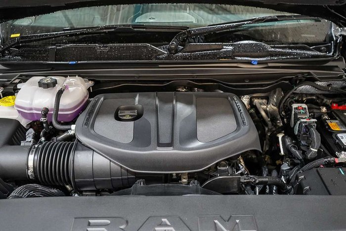 2025 RAM 1500 Laramie Sport Hurricane SO RamBox