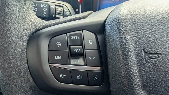 2024 Ford Everest Ambiente