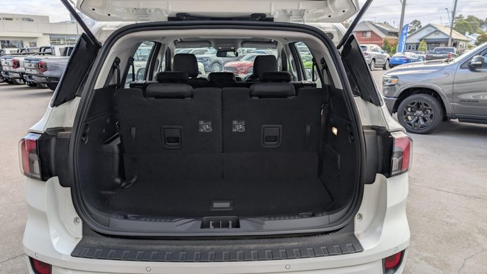 2024 Ford Everest Ambiente