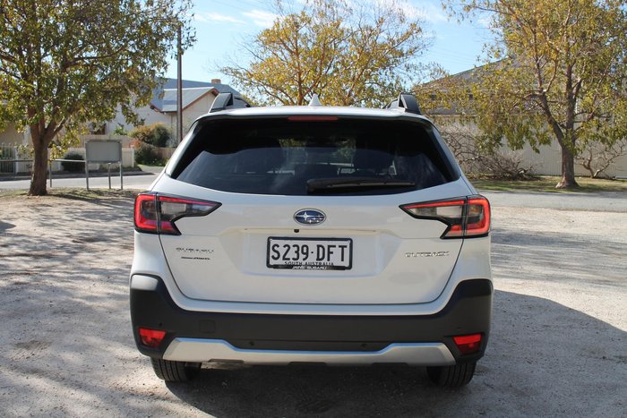 2025 Subaru Outback AWD Premium Special Edition