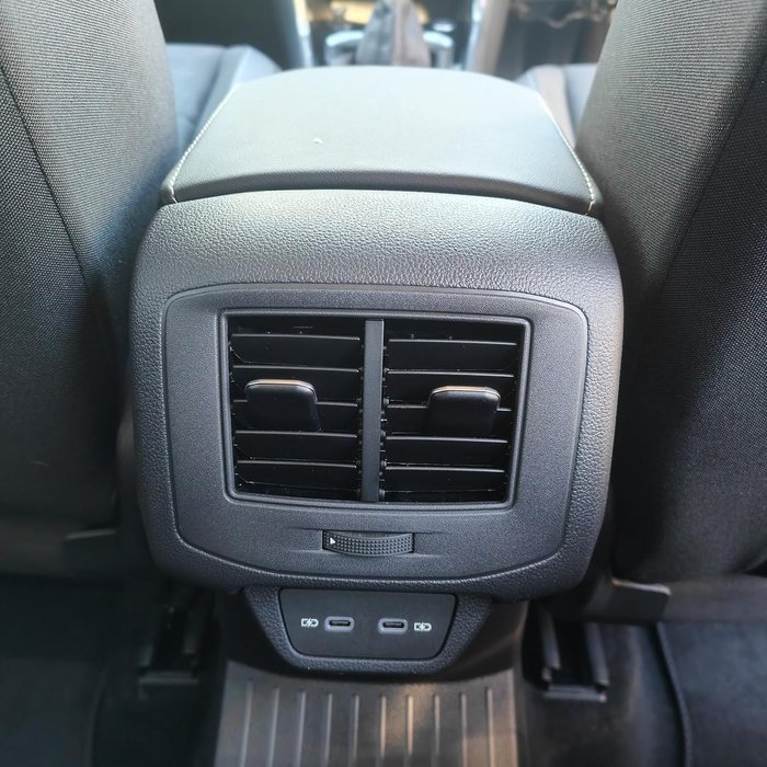 2025 Volkswagen T-Roc 110TSI Style