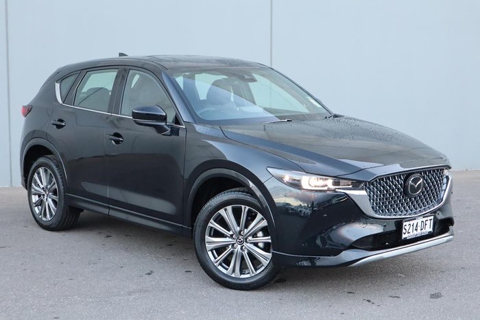 2025 Mazda CX-5 G25 Akera