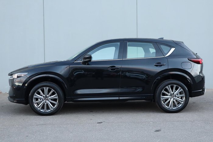 2025 Mazda CX-5 G25 Akera
