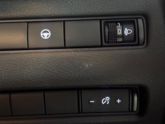 2022 Nissan X-TRAIL ST-L