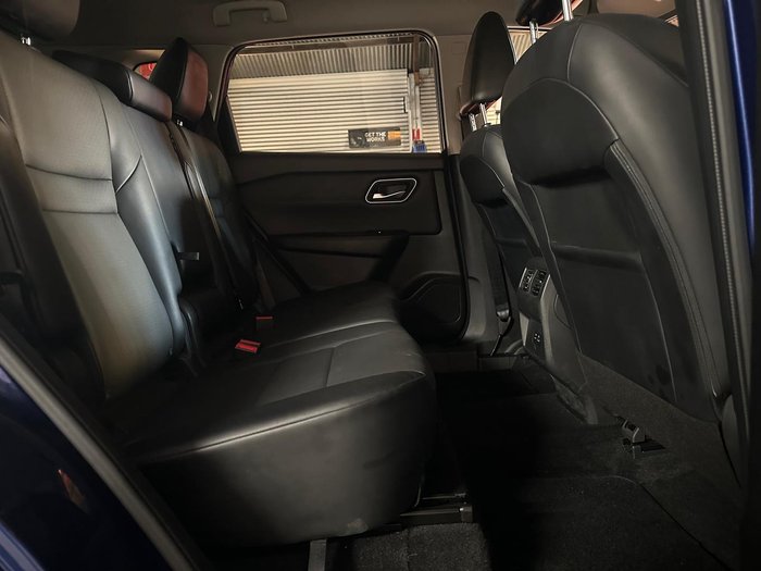 2022 Nissan X-TRAIL ST-L