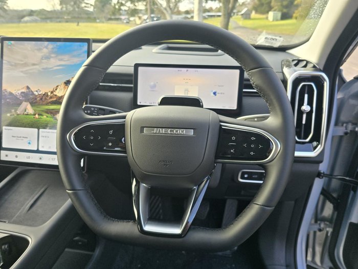 2025 Jaecoo J7 SHS Summit