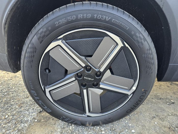 2025 Jaecoo J7 SHS Summit