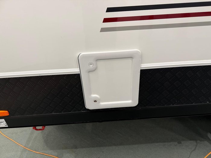 2017 Avida Emerald Cv6634qb Multi Terrain