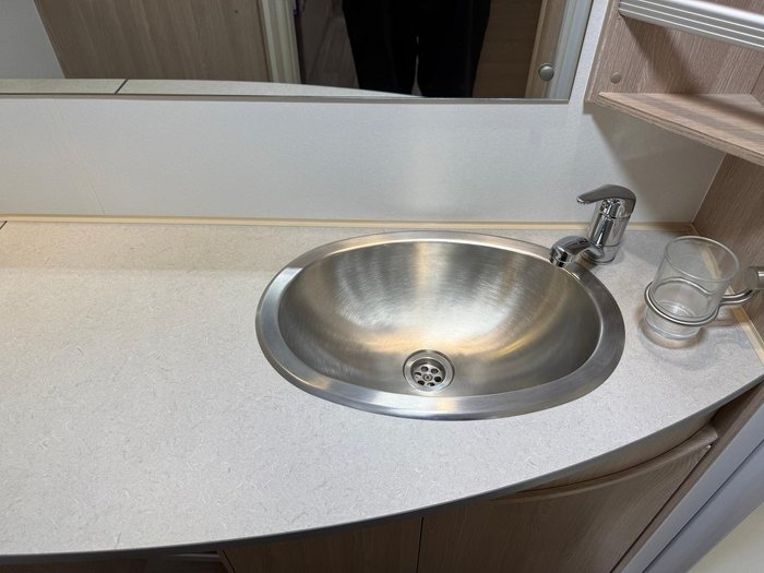 2017 Avida Emerald Cv6634qb Multi Terrain