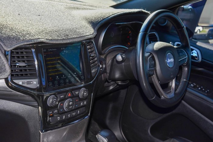 2021 Jeep Grand Cherokee Night Eagle