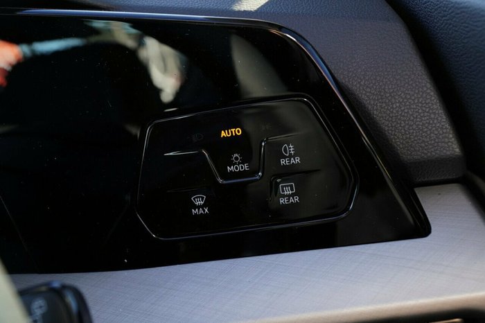 2025 Volkswagen Golf 110TSI Life