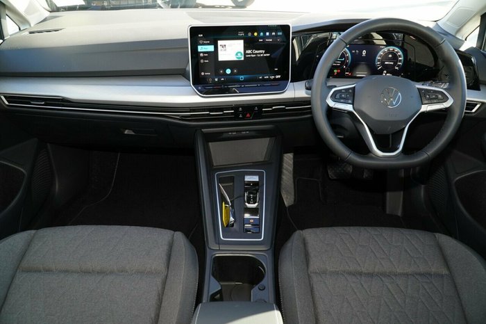 2025 Volkswagen Golf 110TSI Life