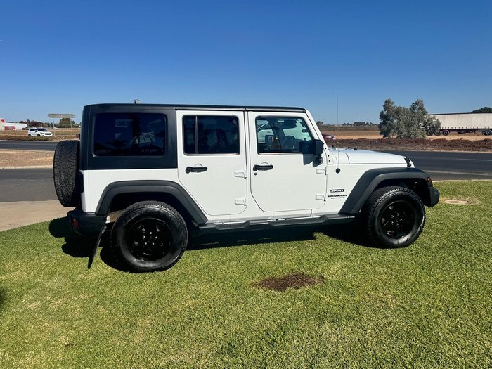 2013 Jeep Wrangler Unlimited Sport