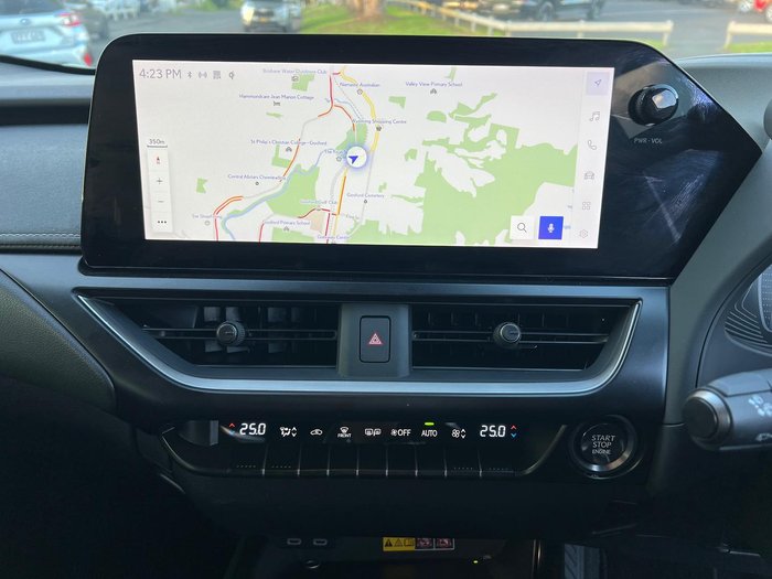 2023 Lexus UX 200 Luxury
