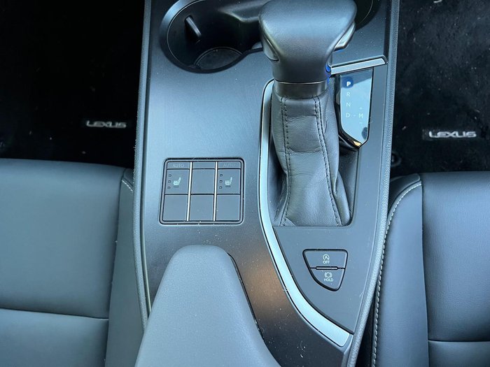 2023 Lexus UX 200 Luxury
