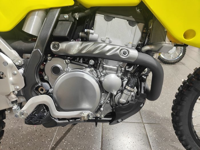 2025 SUZUKI DR-Z400E DUAL PURPOSE YELLOW