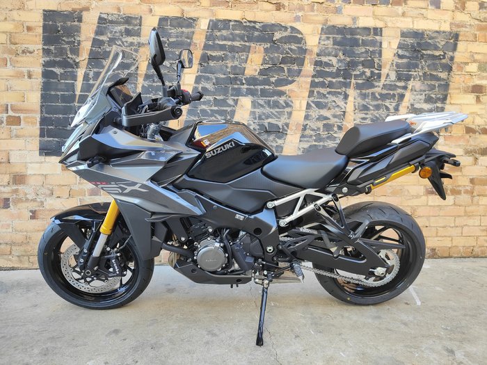 2025 SUZUKI GSX-S1000GX ROAD BLACK
