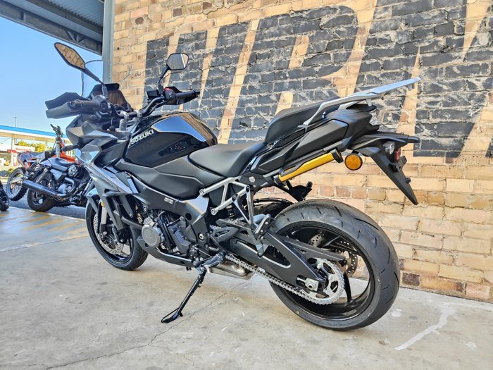 2025 SUZUKI GSX-S1000GX ROAD BLACK