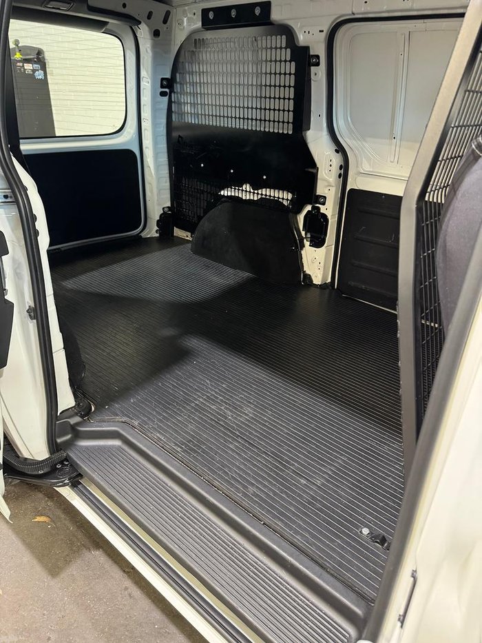 2022 Hyundai STARIA LOAD US4.V1 MY22 Creamy White