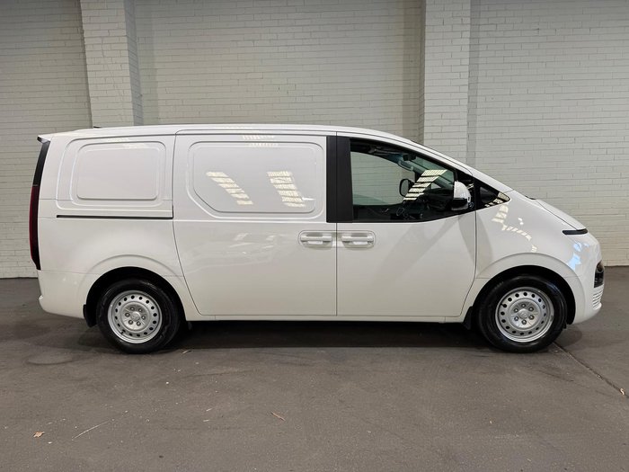 2022 Hyundai STARIA LOAD US4.V1 MY22 Creamy White