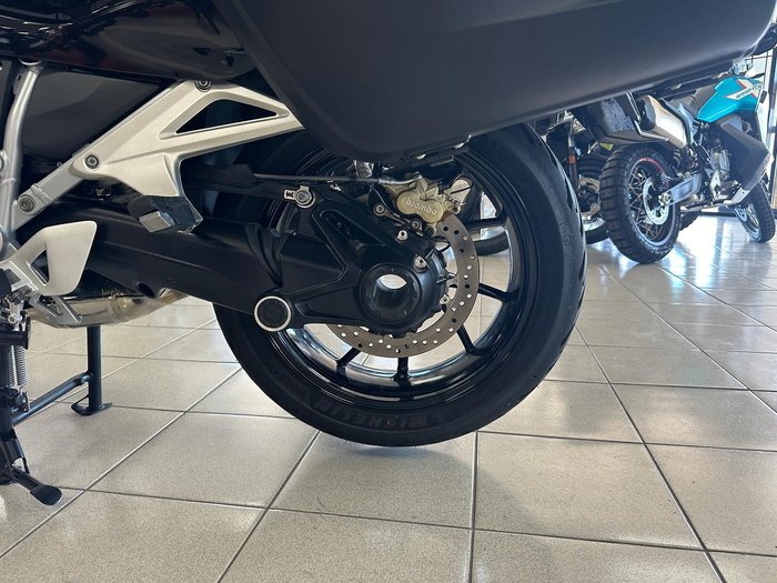 2024 BMW R 1250 RT Triple Black R 1250 Black