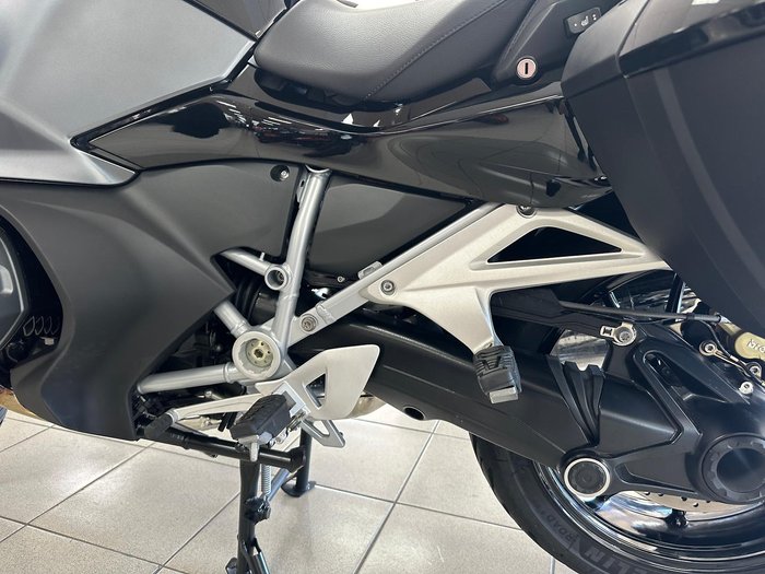 2024 BMW R 1250 RT Triple Black R 1250 Black
