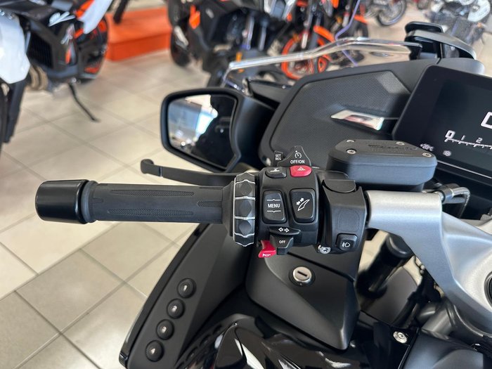 2024 BMW R 1250 RT Triple Black R 1250 Black
