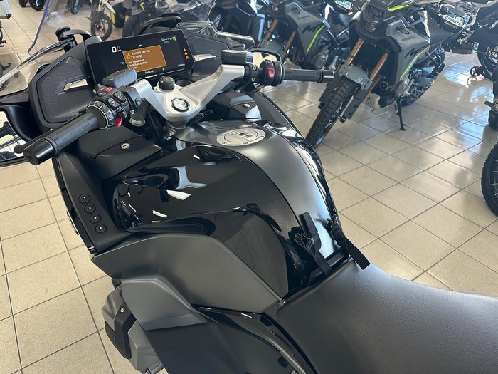 2024 BMW R 1250 RT Triple Black R 1250 Black
