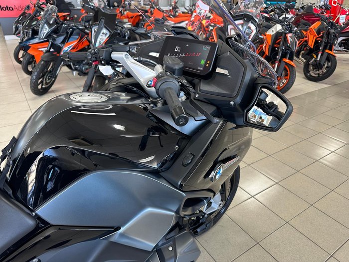 2024 BMW R 1250 RT Triple Black R 1250 Black