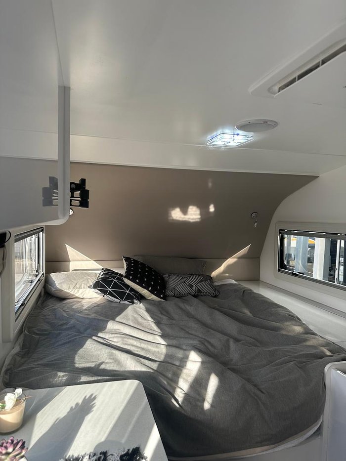 2024 JB Caravans Gator Hybrid 16* Full Offroad Rd