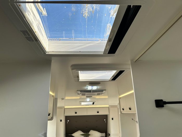 2025 JB Caravans 22' Dirt Road Xtreme Bunk