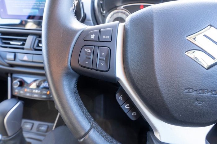 2023 Suzuki S-Cross GL+