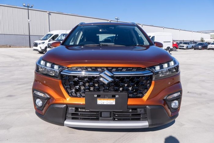 2023 Suzuki S-Cross GL+