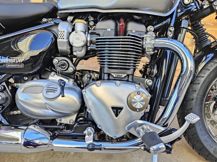 2025 TRIUMPH BONNEVILLE SPEEDMASTER ROAD BLUE