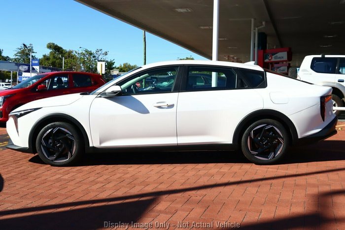 2025 Kia K4 Sport+