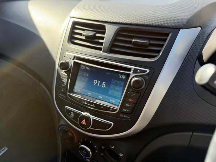 2014 Hyundai Accent Elite