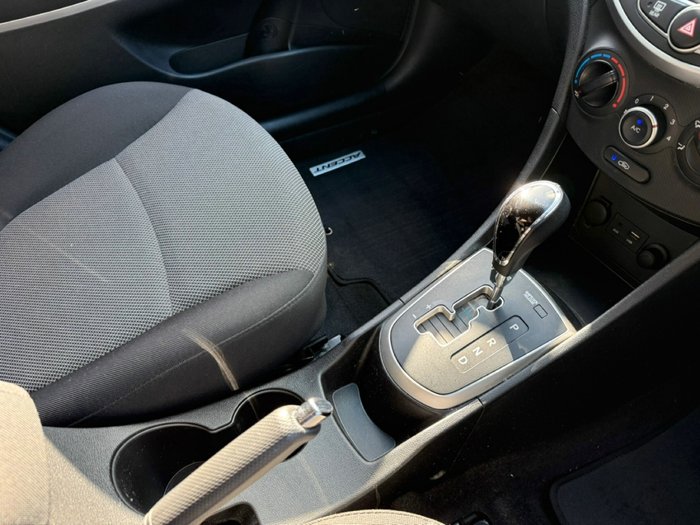 2014 Hyundai Accent Elite