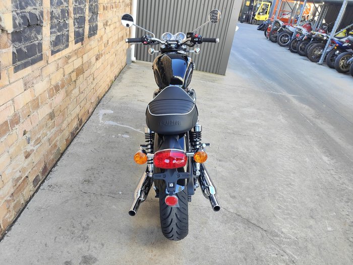 2025 TRIUMPH BONNEVILLE T120 ROAD JET BLACK