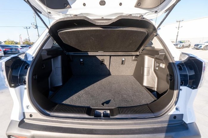 2023 Suzuki S-Cross GL+