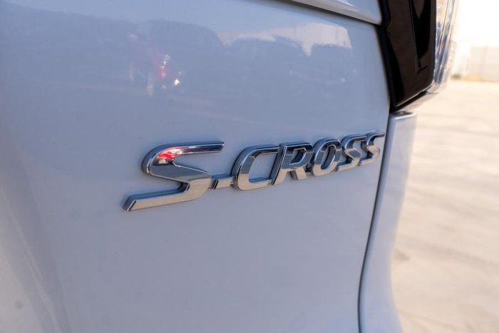 2023 Suzuki S-Cross GL+