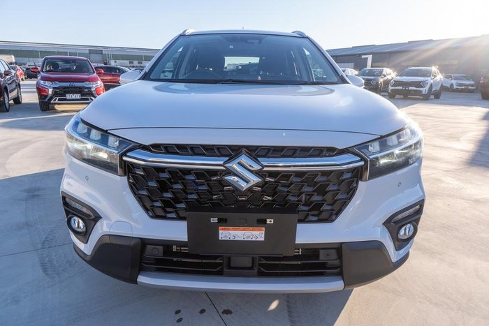 2023 Suzuki S-Cross GL+