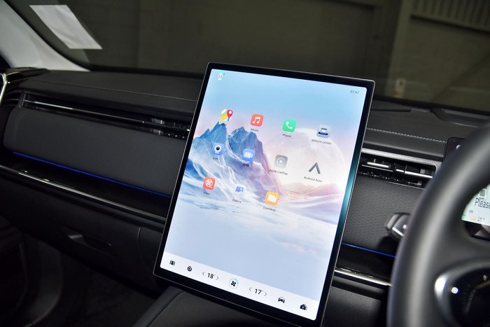 2025 Jaecoo J7 SHS Summit