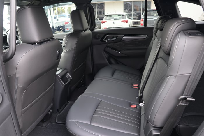2025 Isuzu MU-X LS-T
